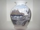 Royal Copenhagen
Vase with Hans Christian Andersen house